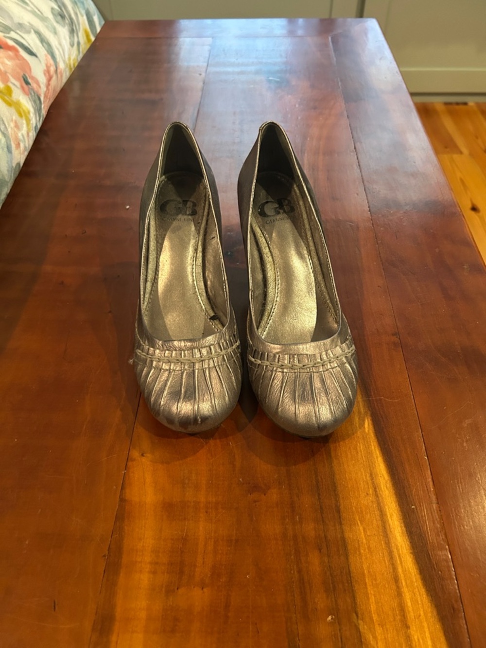 Gianni Bini Metallic Silver Round-Toe Wedge Pumps